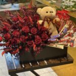 باکس گل و شکلات