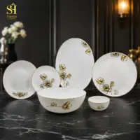 سرویس آرکوپال ۲۶ پارچه برند پارما بدنه گرد طرح تری دی لب طلا | ۶ نفره