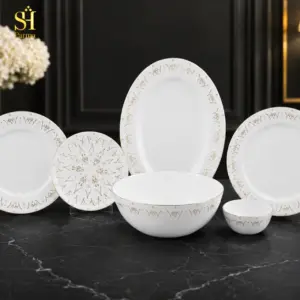 سرویس آرکوپال ۲۶ پارچه برند پارما بدنه گرد طرح ماهرو لب طلا | مناسب ۶ نفر